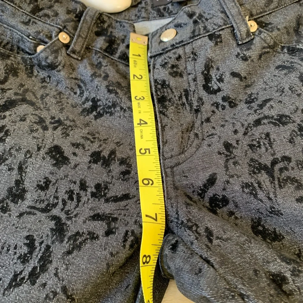 LAUNDRY by Shelli Segal Black bootleg Textured 62% cotton slacks size 2 …